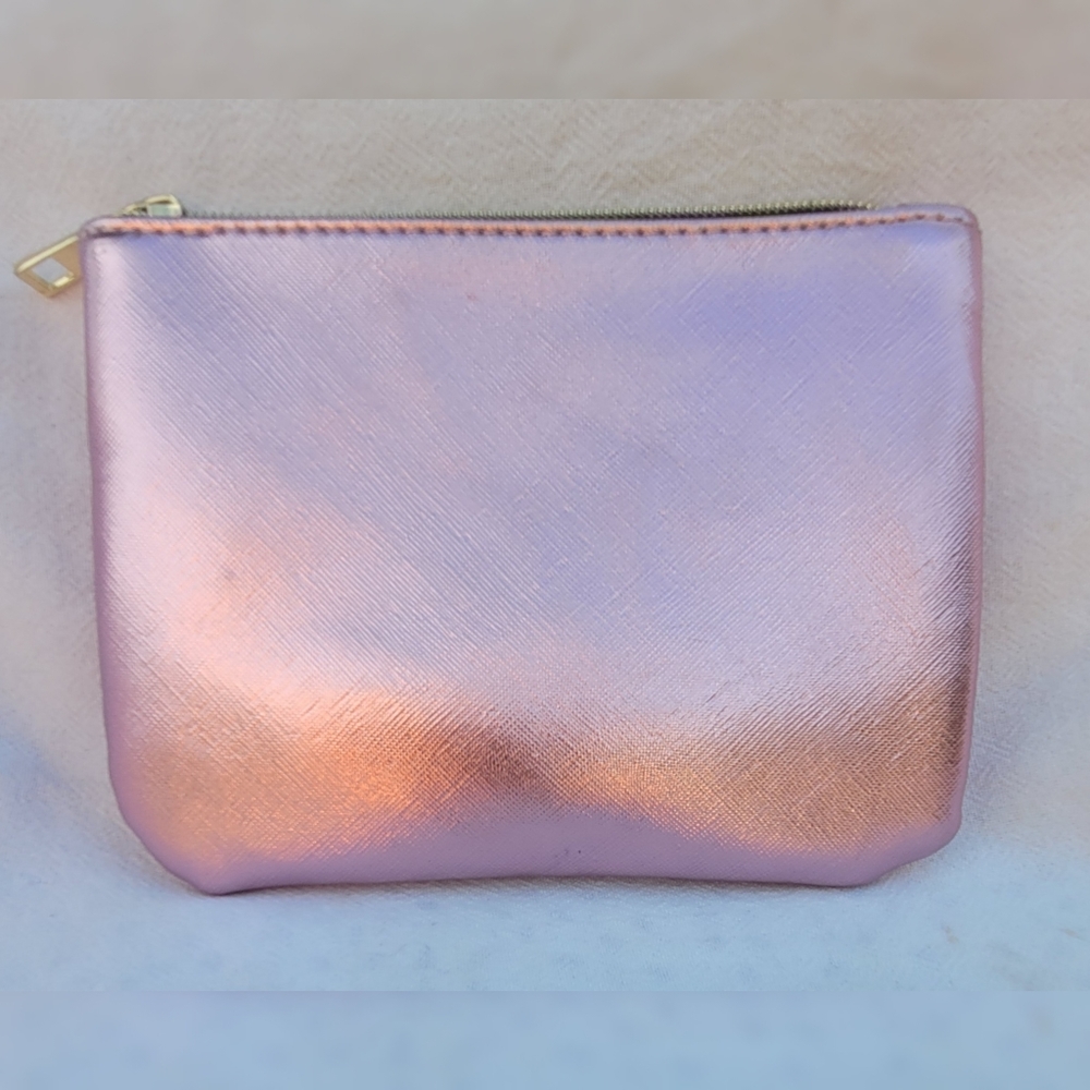 Small chrome pearl pink bag